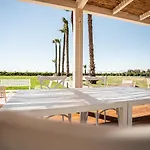 منتجع Masseria Torleanzi Wine Relais *