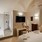 Masseria Torleanzi Wine Relais سان بييترو فيرنوتيكو