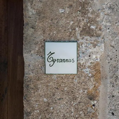 Masseria Torleanzi Wine Relais Resort San Pietro Vernotico