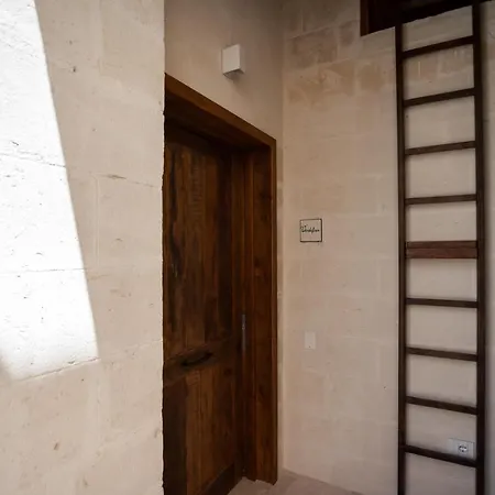 Masseria Torleanzi Wine Relais Üdülőközpont *