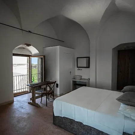 Masseria Torleanzi Wine Relais *