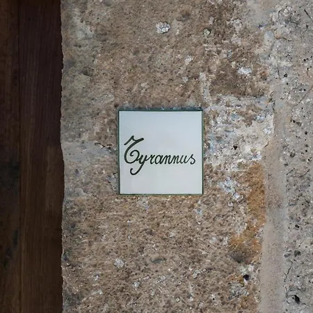 Masseria Torleanzi Wine Relais Resort San Pietro Vernotico