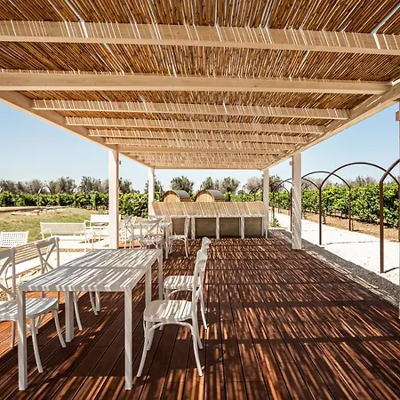 Masseria Torleanzi Wine Relais منتجع *